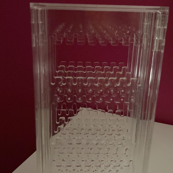 EARRING HOLDER - Picture 3 of 3